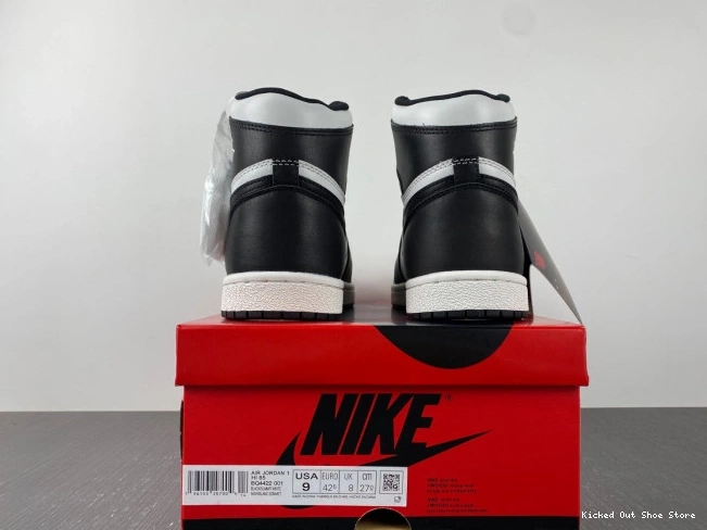 Kick Theory Jordan (2023) 1 85 White BQ4422-001 Black Retro High 0630
